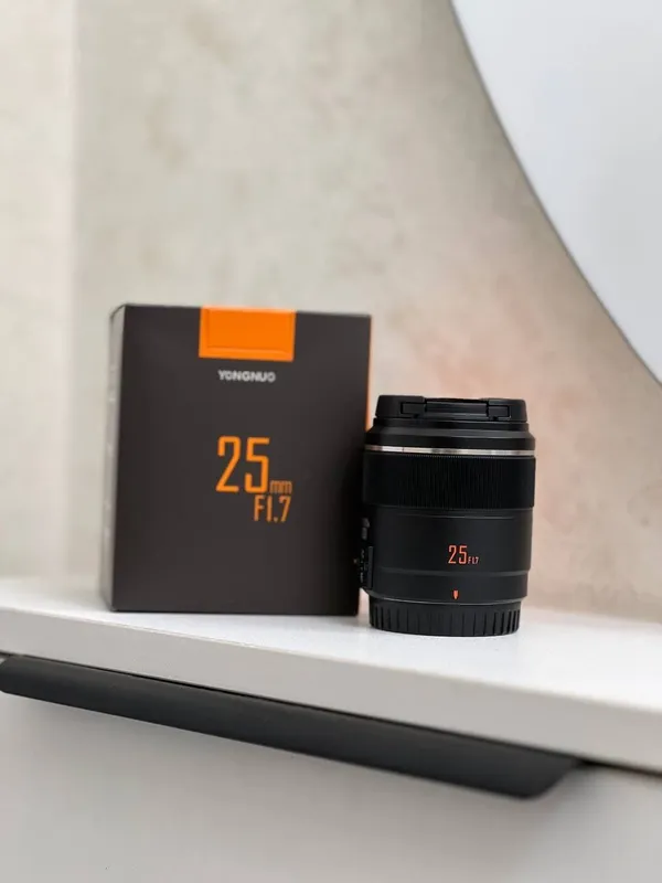 YONGNUO YN25mm F1.7M Auto Focus Lens for Panasonic Olympus M4/3 Mount 1 YONGNUO YN25mm F1.7M Auto Focus Lens for Panasonic Olympus M4/3 Mount 1