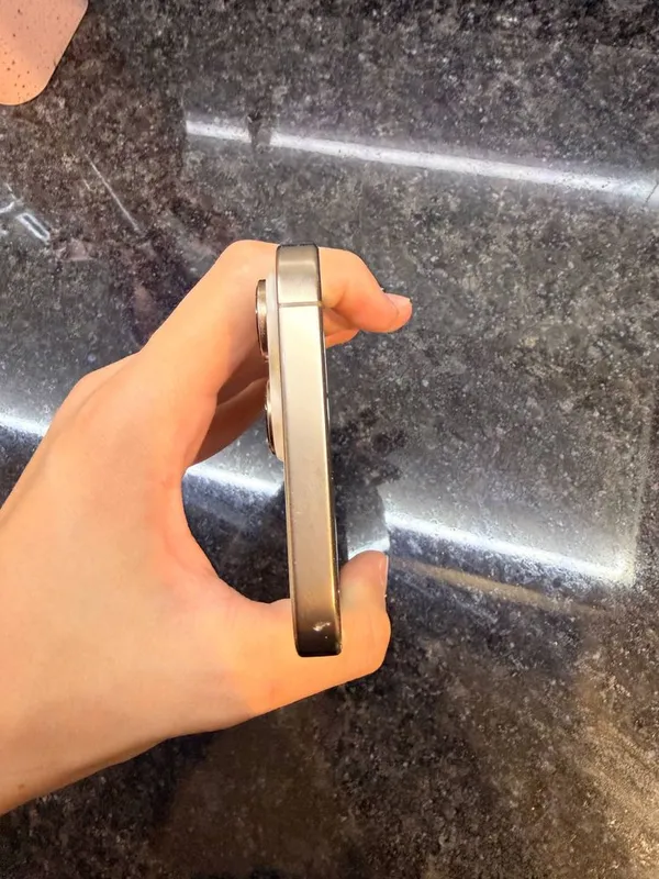iPhone 16 Pro Max 256 Гб 92 емкость обмен на 15 про и доплата — фото 2