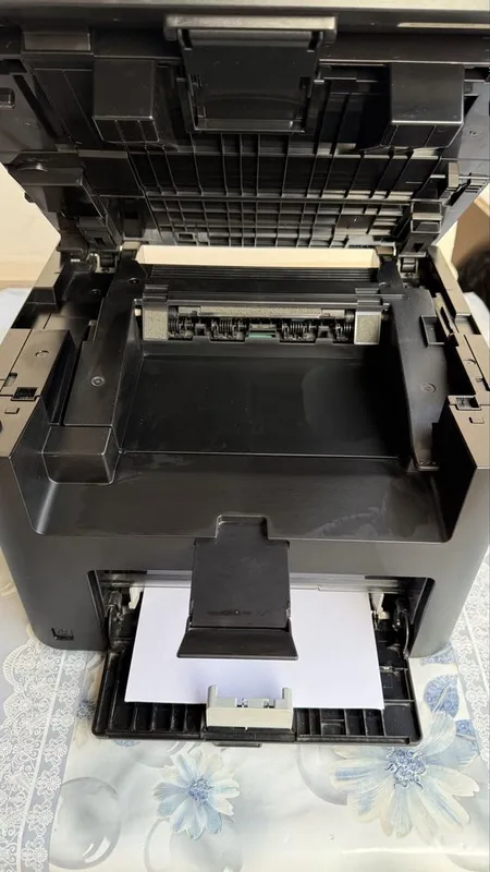 Продам принтер А3 формат HP 5200 легендарные