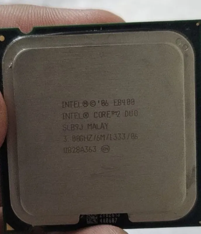 Процесеер от intel