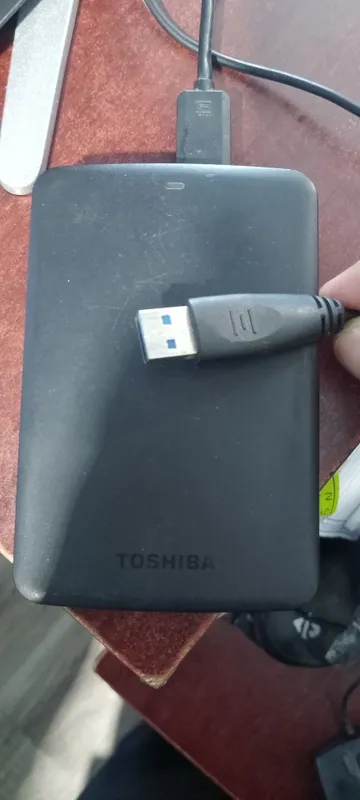 Внешний хард HDD USB 2TB 1 Внешний хард HDD USB 2TB 1