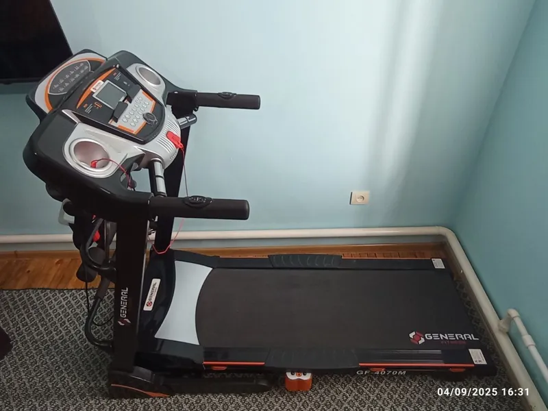 Genaral fitnes 40 70 M беговое дарожка