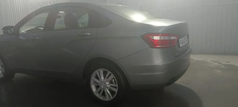 Lada Vesta Плутония 1 Lada Vesta Плутония 1