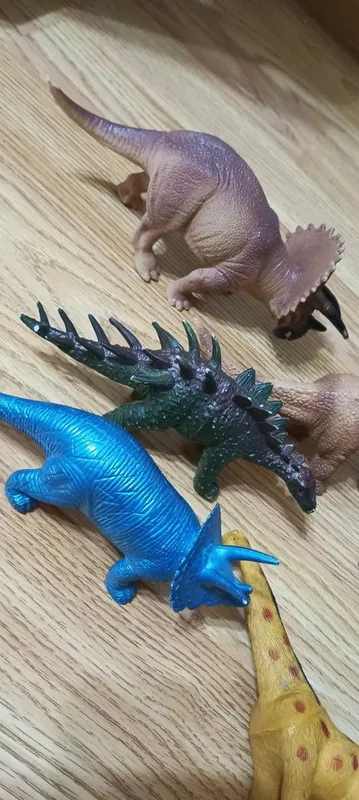 Игрушки фигурки динозавров 5 Игрушки фигурки динозавров 5