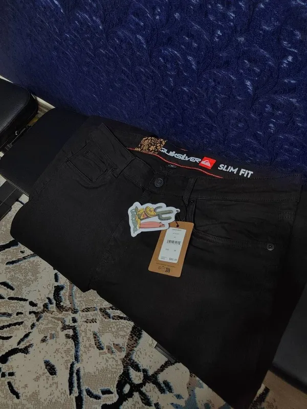 Джинсы Quiksilver slim fit. p34\32,36\32 5 Джинсы Quiksilver slim fit. p34\32,36\32 5