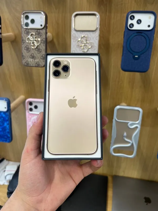 iPhone 11 Pro Gold 1 iPhone 11 Pro Gold 1