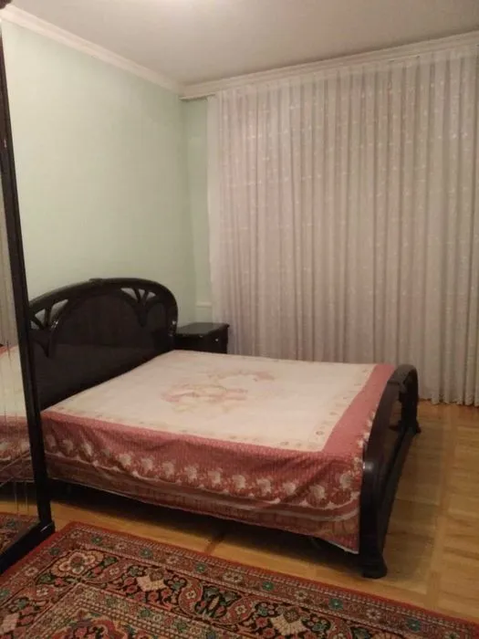4-комнатная квартира, 160 м², 1/5 этаж (Мирзо-Улугбек, Максим Горький, метро Буюк Ипак Йули) 4 4-комнатная квартира, 160 м², 1/5 этаж (Мирзо-Улугбек, Максим Горький, метро Буюк Ипак Йули) 4