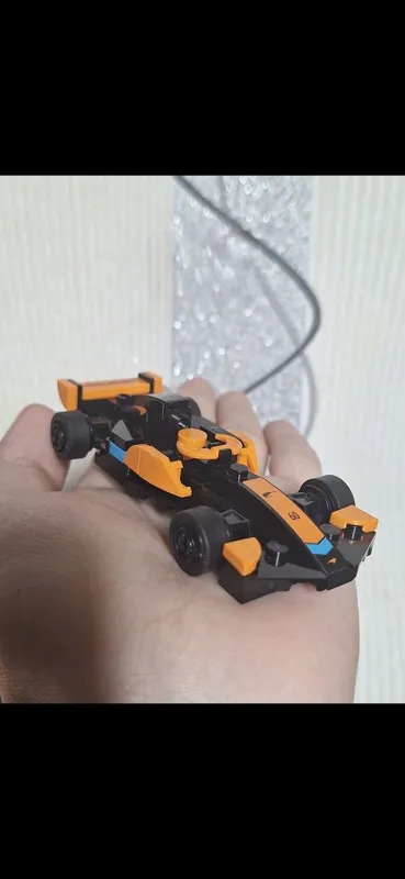 Продам lego 306083 McLaren f1 car 1