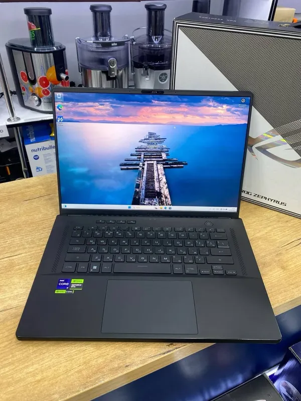 Asus RoG Zephyrus G16
