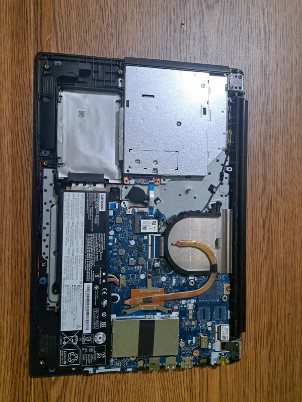 Lenovo IdeaPad 330-15IKB ona platasi 2