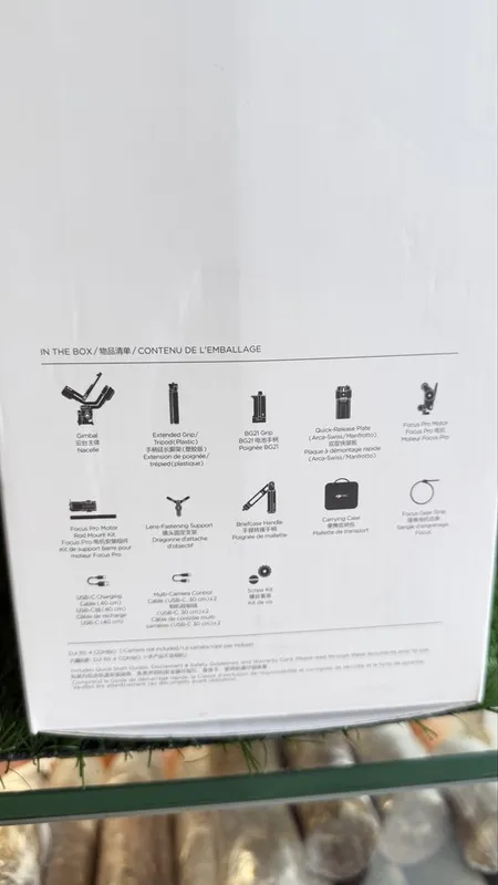DJI Rs 4 combo 2