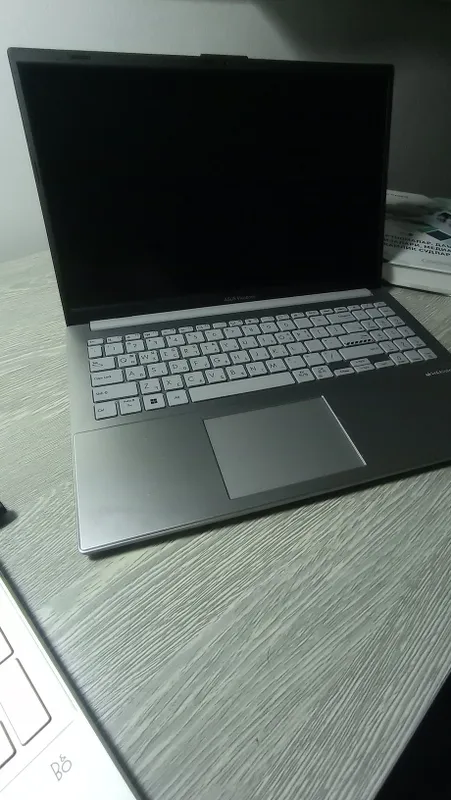 ASUS Vivobuk 64x.512gb. — фото 3