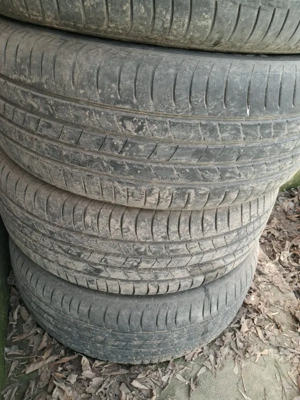 KUMHO balon R 17 b/u 4 tasi 500 — фото 2