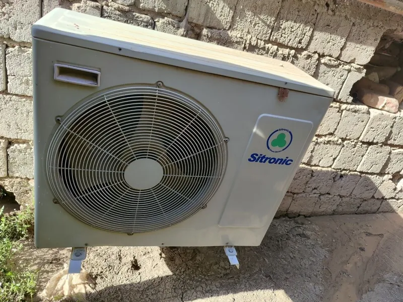 Продаётся готовый холодильник из сендвича с феном и агрегатом — фото 1