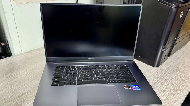Ноутбук honor magicbook x16 как новый — фото 1
