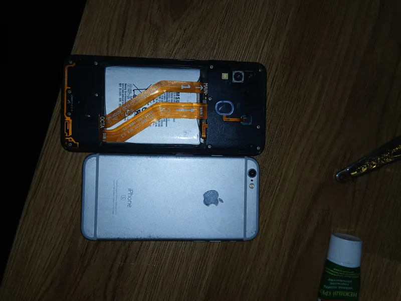 Samsung A30 iPhone 6s 1 Samsung A30 iPhone 6s 1