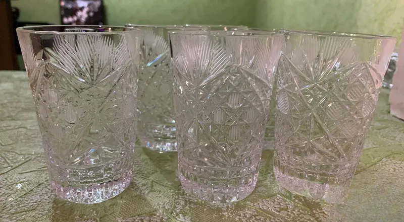 Продам хрустальные бокалы 3