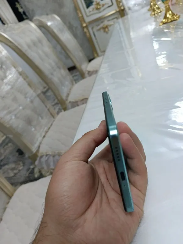 Vivo v27e 8+8ga 256gb sotiladi xolati yaxshi. 3 Vivo v27e 8+8ga 256gb sotiladi xolati yaxshi. 3