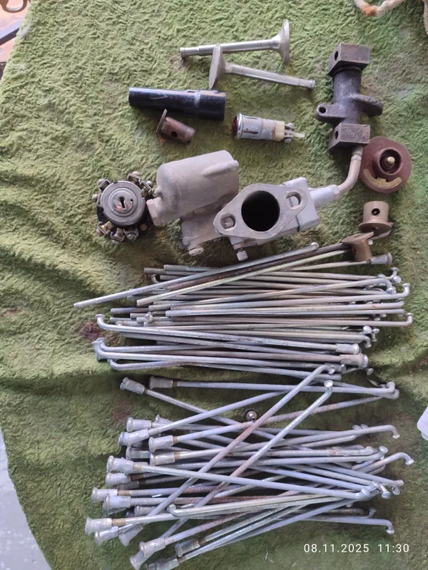 Ural mototsikli uchun ehtiyot qismlar