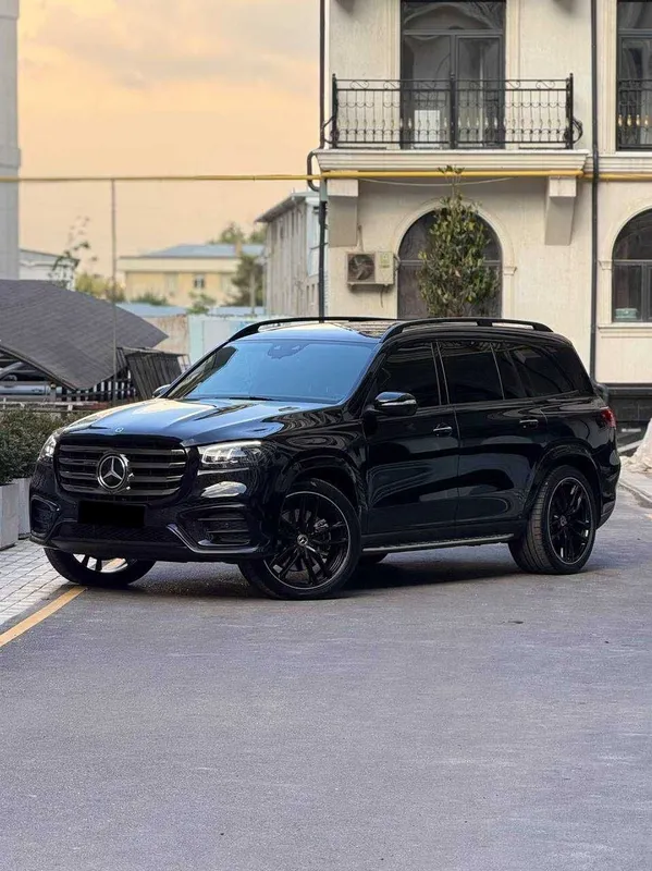 Mercedes-Benz GLS 450 4MATIC — фото 1