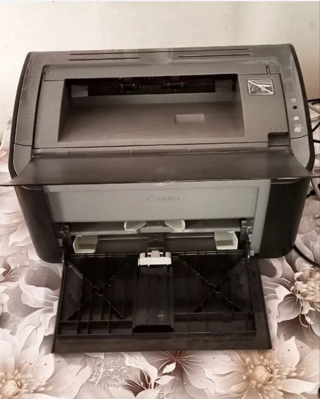 Canon lbp2900 juda yaxshi holatda 2