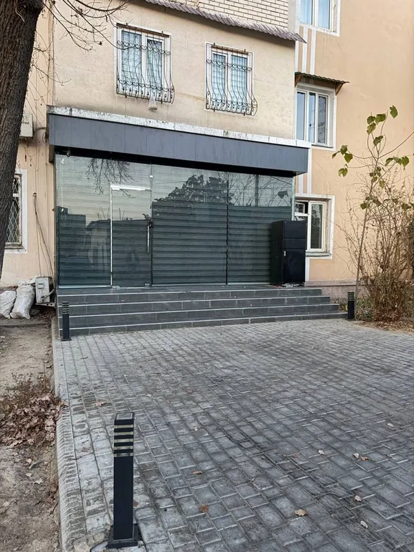 Продаётся Не Жилое Помещения Алмазарский район Ор-р Ривера — фото 1