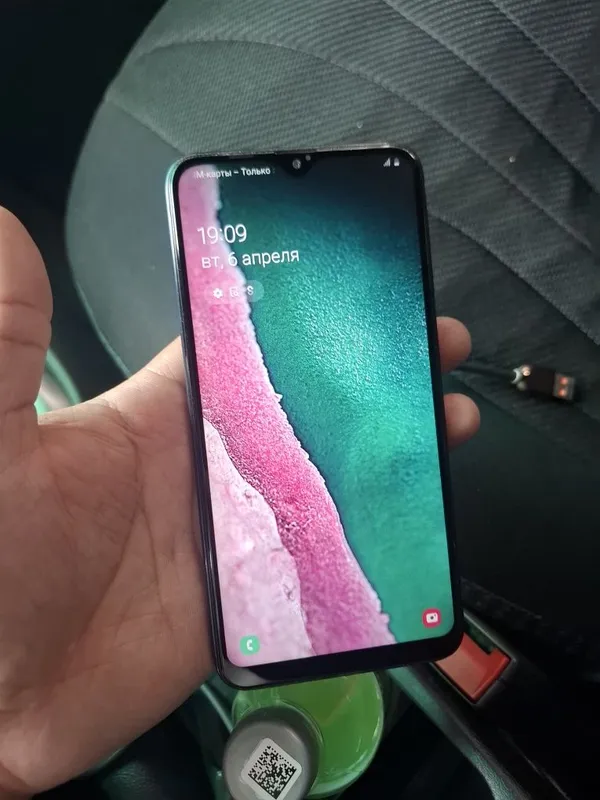 Samsung A10 4 на 32, работает отлично 2 Samsung A10 4 на 32, работает отлично 2