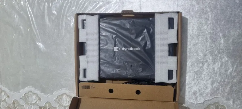 Dynabook Satellite Pro L50-J (i5/16GB/512GB SSD) 3 Dynabook Satellite Pro L50-J (i5/16GB/512GB SSD) 3