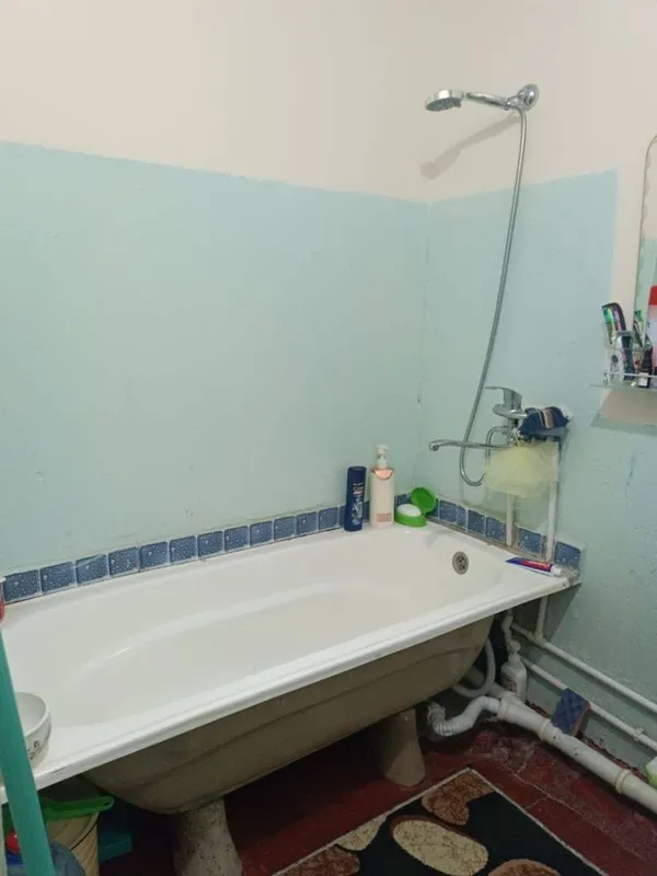 Срочно Продаеться 1-комнатная квартира городе Чирчике 1-микрарайоне — фото 4