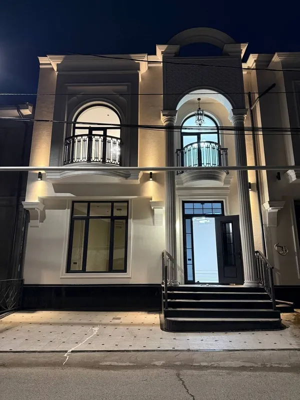 Продается Танхаус в Мирзо Улугбекском районе, ул. Циолковская 2