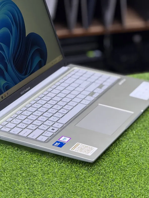 ASUS Vivobook | Core 5 120U /16GB/512GB Ideal 2 ASUS Vivobook | Core 5 120U /16GB/512GB Ideal 2