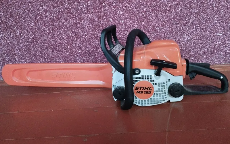 Бензопила STIHL MS 180 с запасной цепью — фото 5