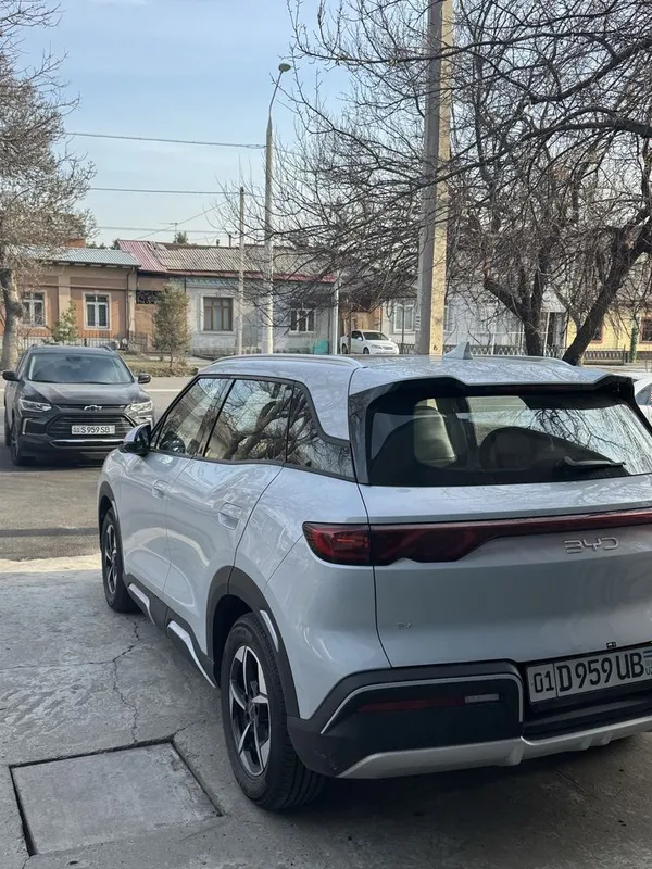 Yuan up 2025 год выпуска — фото 3