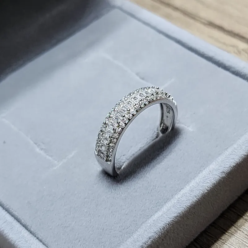 Серебряное кольцо 1 Серебряное кольцо 1