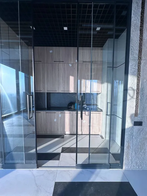 Аренда офис в ЖК Nest One понарамные окна 16-этаж 120м2 — фото 5