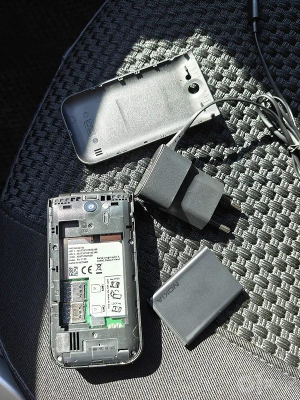 Nokia 2720 Vietnam 3 Nokia 2720 Vietnam 3