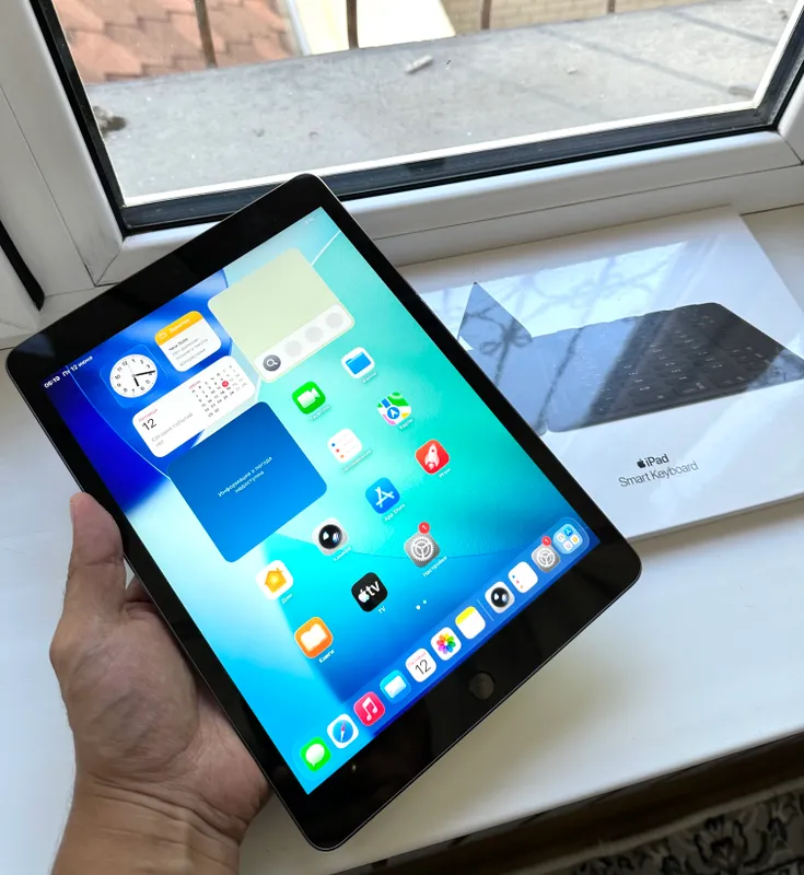iPad 9 Gray 64GB +Smart Keyboard — фото 2 iPad 9 Gray 64GB +Smart Keyboard — фото 2