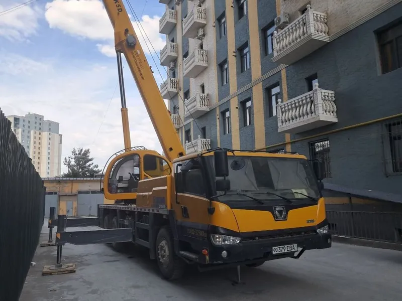 Avto qran sotiladi 1 Avto qran sotiladi 1