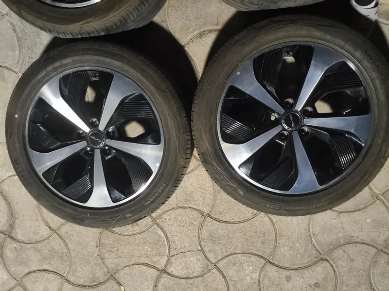 Диски BYD SONG PLUS с резиной. R19"/50/235 — фото 4