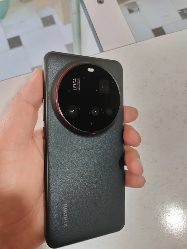 Xiaomi 15 Ultra Black