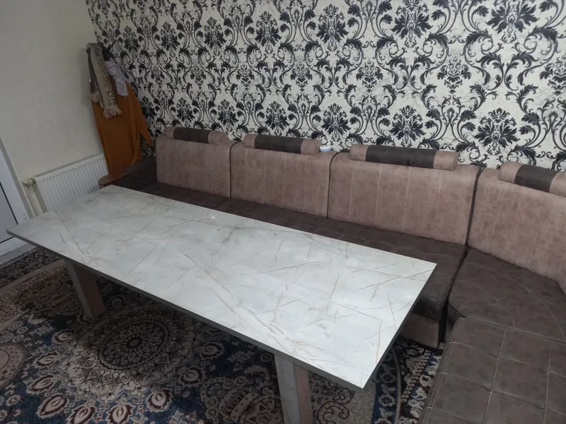 Holatlari yaxshi bo'lgan Ugalok mebel sotladi. — фото 2