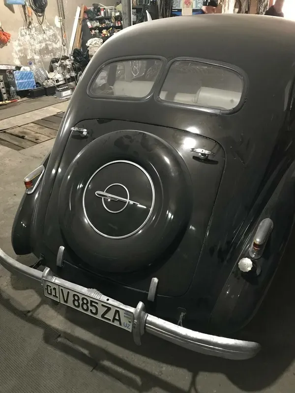 Срочно продаётся немецкая автомобиль ОПЕЛЬ капитан 1937 года. — фото 1