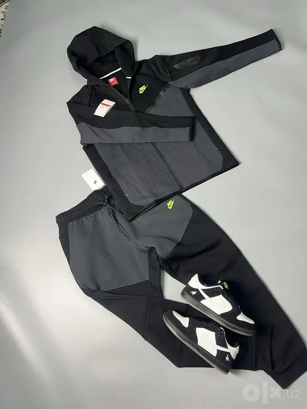 Nike tech fleece 2 Nike tech fleece 2