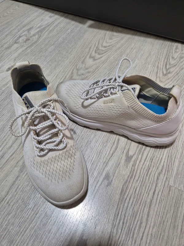 Кроссовки GEOX