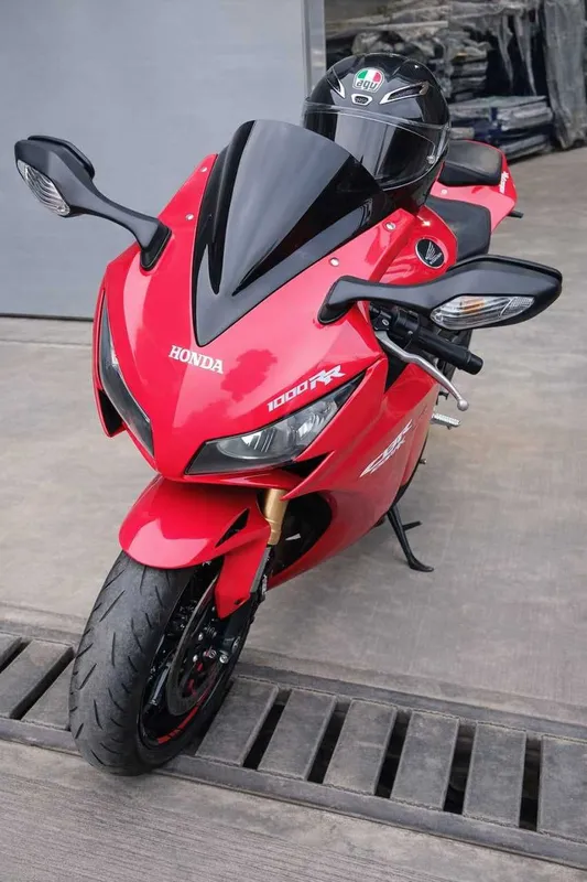 Мотоцикл Honda CBR1000RR Fireblade — фото 3