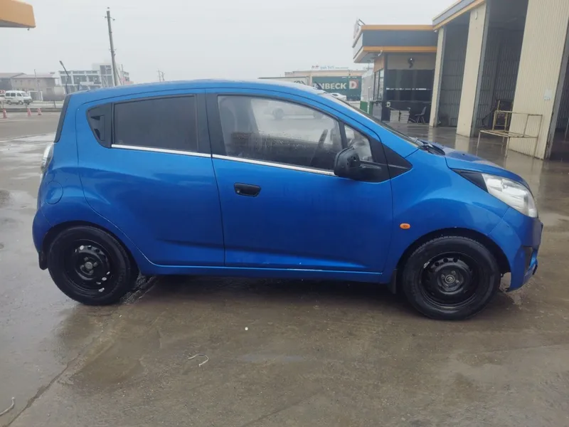 Chevrolet Spark Radnoy 3