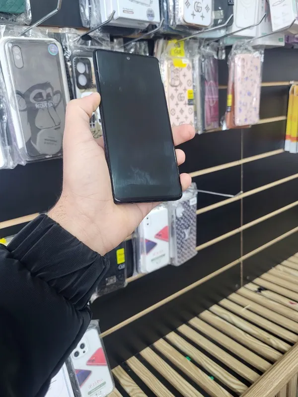 Samsung va redmi va ayfon madellarni olib qolamiz — фото 1