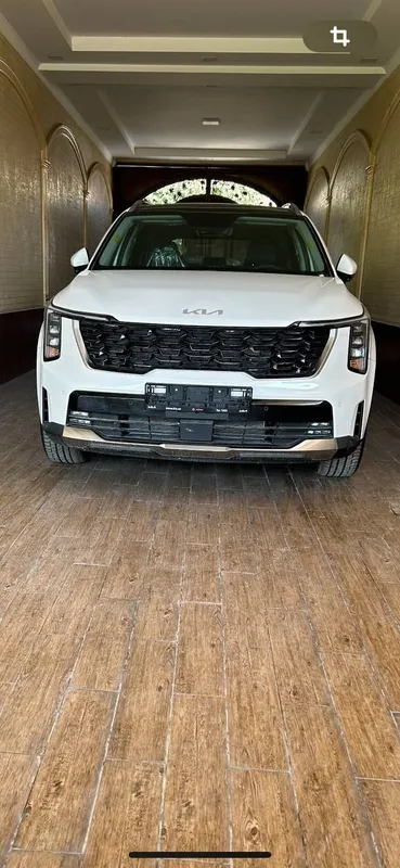 Kia Sorento 2024 | Comfort | 8 100 км | Состояние нового авто — фото 1