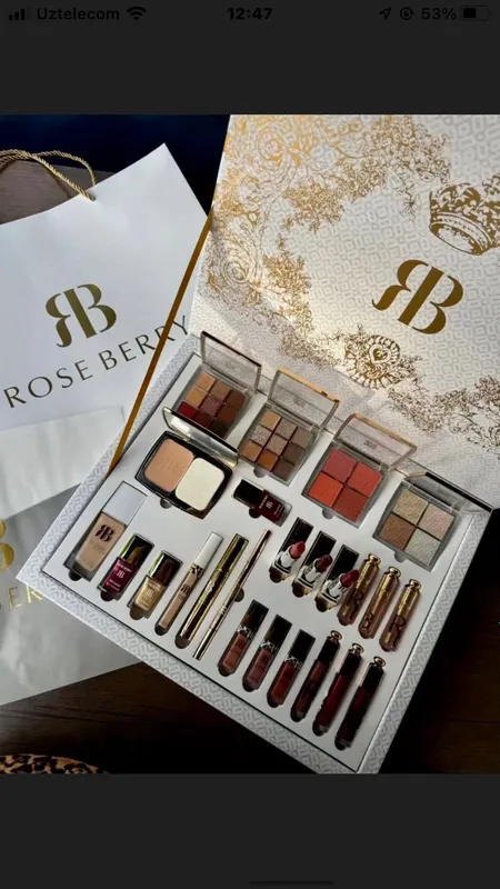 Roseberry make up set 1 Roseberry make up set 1
