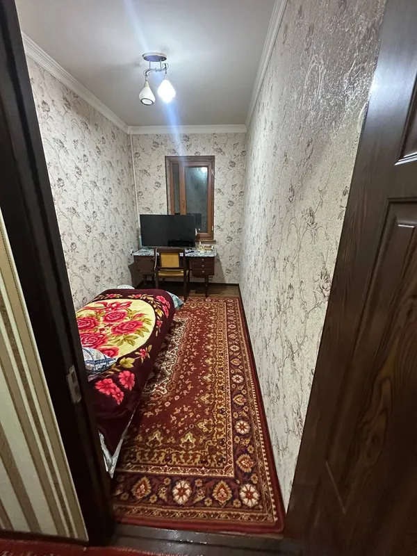 3-комнатная, полный ремонт. 72 квадрат, в Алгоритме 10 3-комнатная, полный ремонт. 72 квадрат, в Алгоритме 10